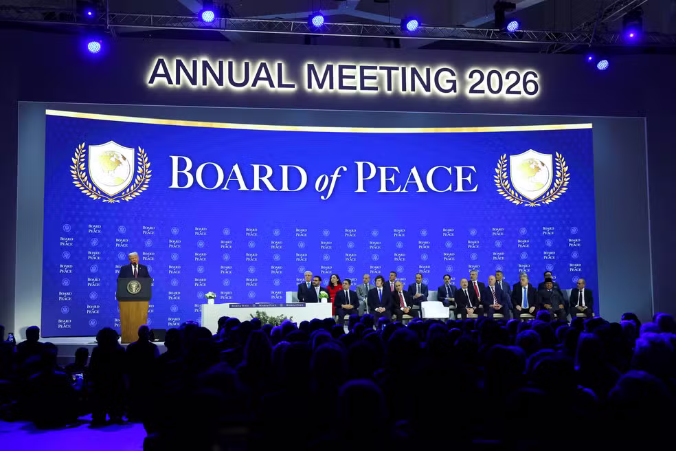 Trump anuncia Conselho da Paz para Gaza e levanta críticas sobre papel da ONU