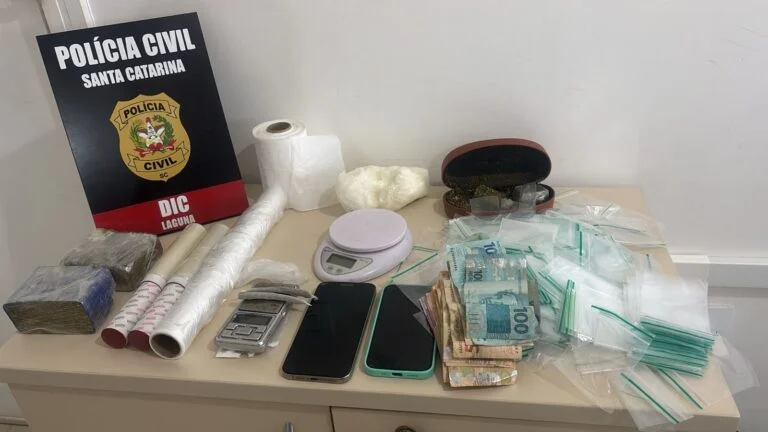 Polícia Civil cumpre mandado contra suspeito de tráfico no Mar Grosso, em Laguna